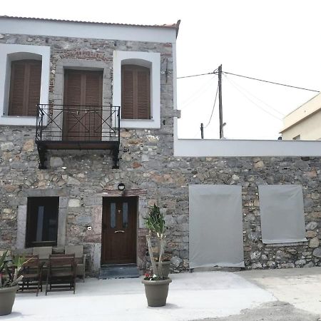 Two-Storey House In Kardamyla Mármaron Dış mekan fotoğraf